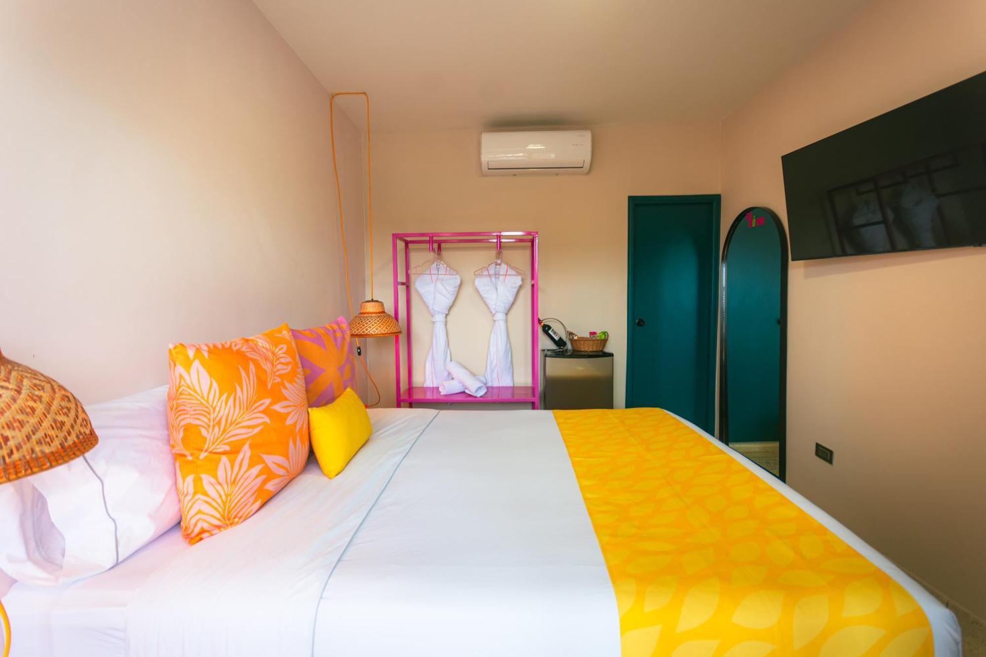 Del Tropico Hotel Sopetran Zimmer foto