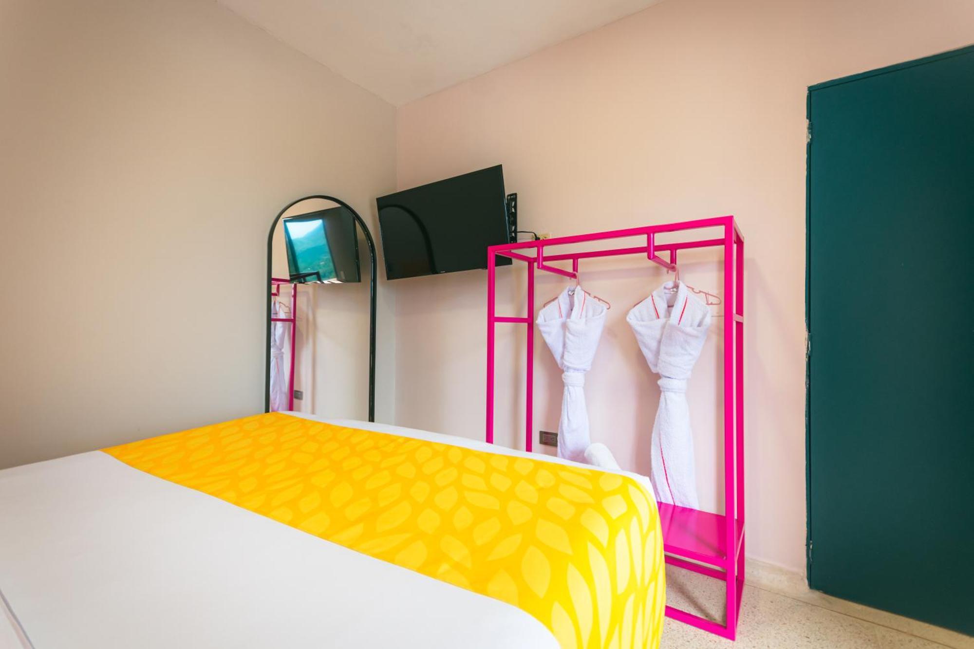 Del Tropico Hotel Sopetran Zimmer foto